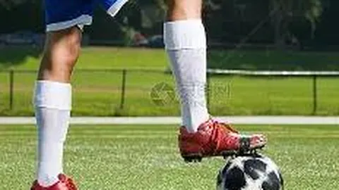 国青世青赛惜败沙特：刘诚宇错失良机，多员配合无果，补时被绝杀0-1，王钰栋、优素福表现抢眼