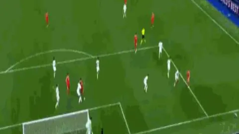 埃亚拉爆冷2-1逆转佩古拉，迈阿密站决赛迎战萨巴伦卡逐鹿冠军